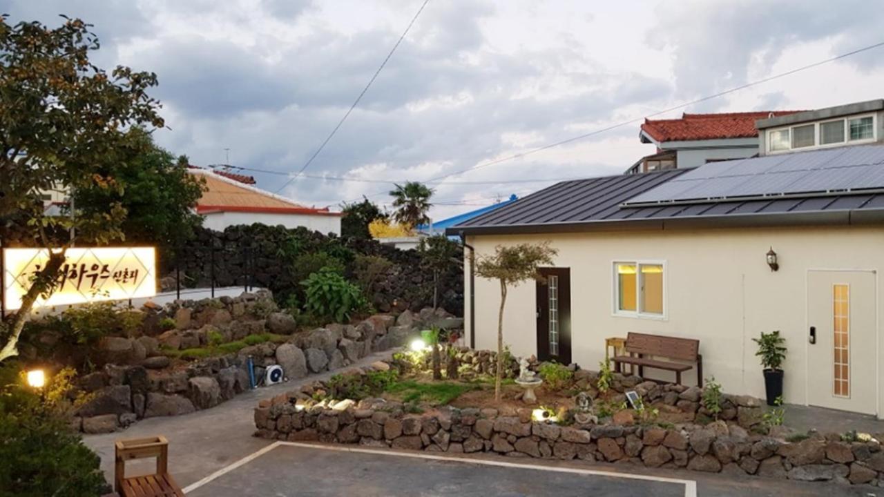 Hanihaus Sinchon-Ri Jeju Exterior foto